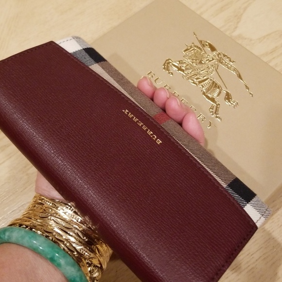Burberry Horsferry Check Wallet - Picture 7 of 7